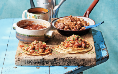 REZEPT: Tacos de Frijoles Pintos y Chorizo – Tacos mit Bohnenpüree & Chorizo